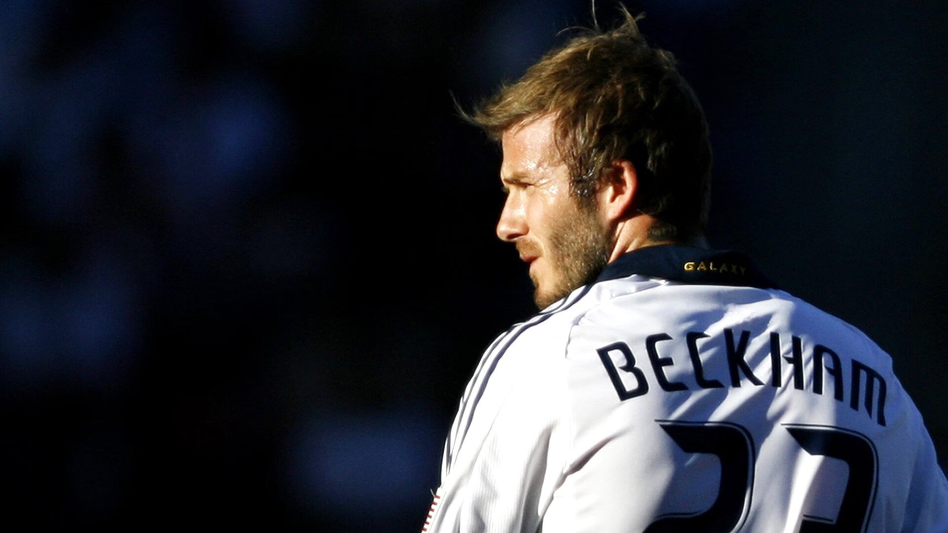 铁血绝杀！本泽马终场神兵天降，马竞险胜爱尔兰书写欧冠新章